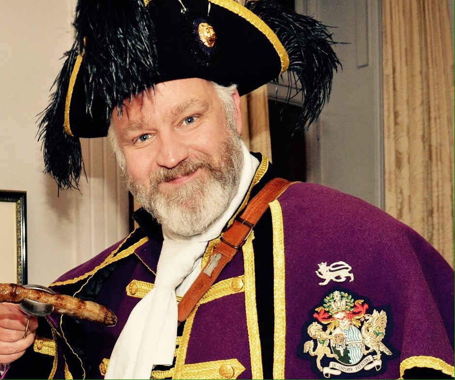 Ten signs that you would make a great Town Crier